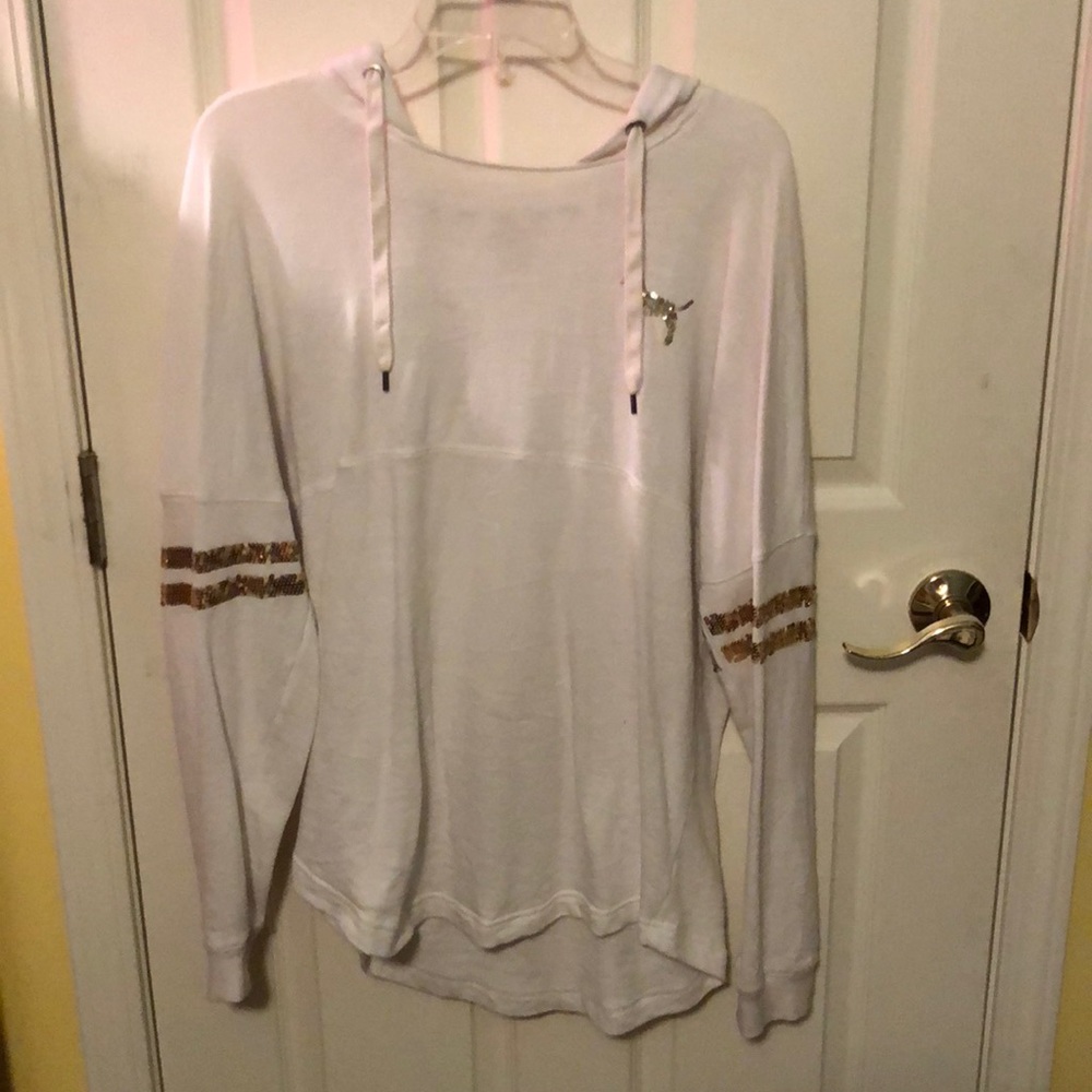 VS Pink Runway Show Pullover